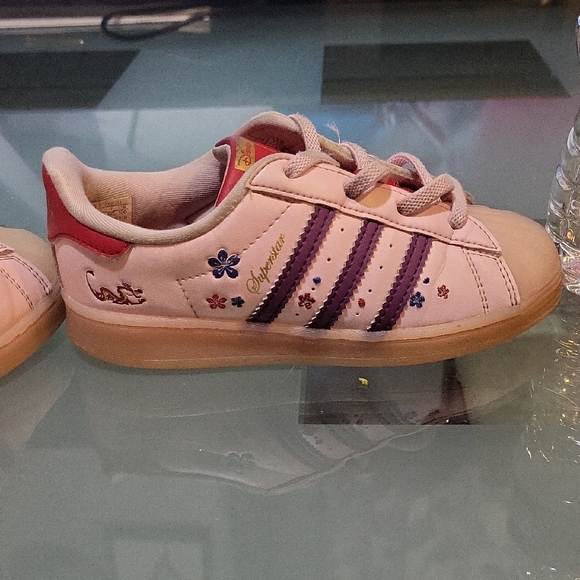 Adidas Kids Sneakers in Pink and Purple - Picture 6 of 7